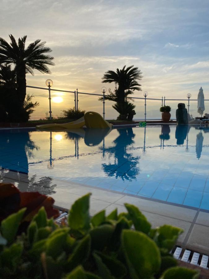 Вилла Dimorra Sun And Relax Форио Экстерьер фото